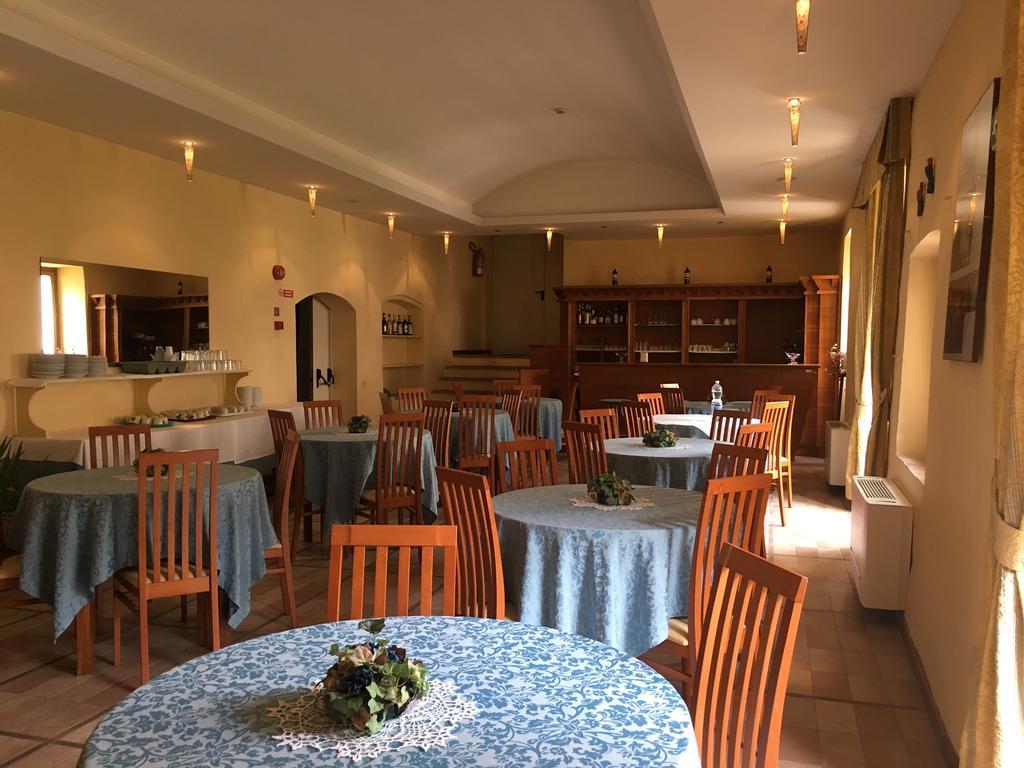 スポレート Casa Religiosa Di Ospitalita San Ponziano Bed & Breakfast エクステリア 写真